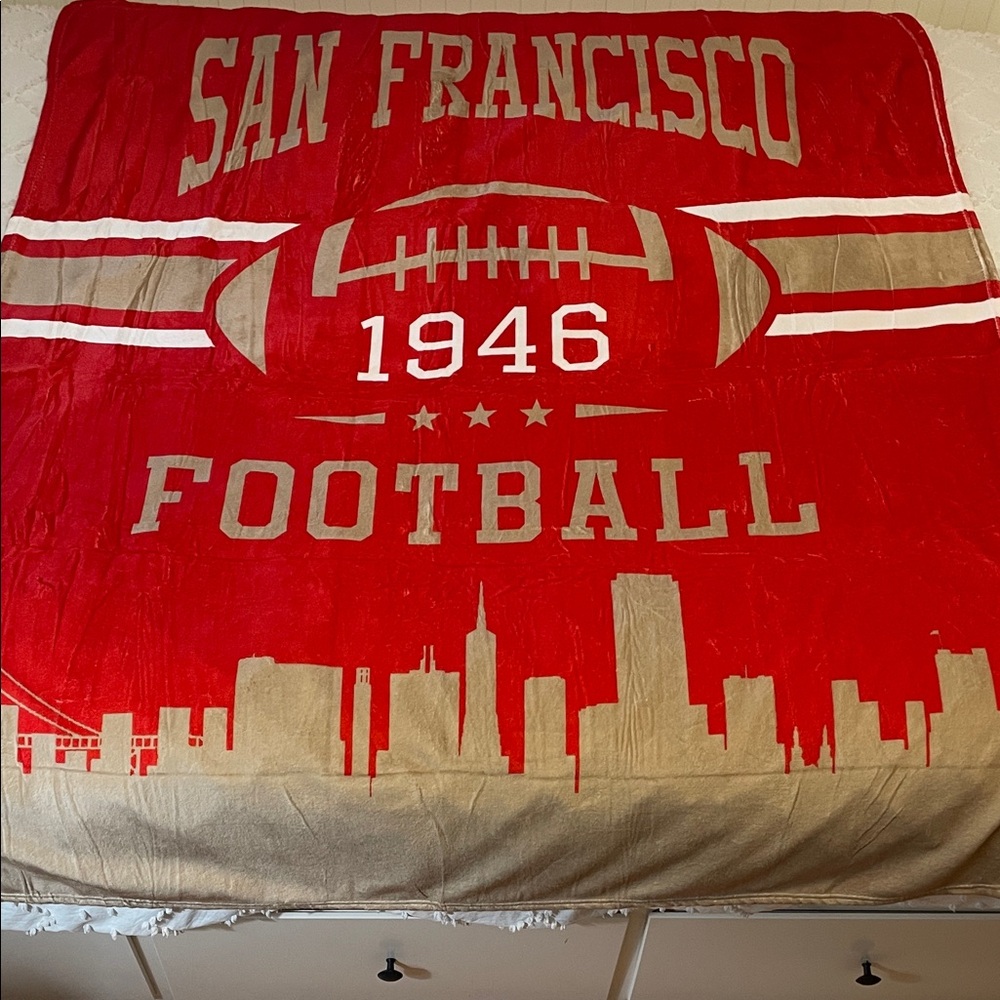 Red San Francisco 49ers Football lap Blanket 50x60 soft nwot